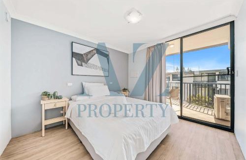 South Perth Apartment | South Perth Gem Minutes to City & Foreshore