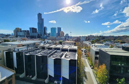 South Yarra Apartment | South Yarra Style - Smart 1bed with parking