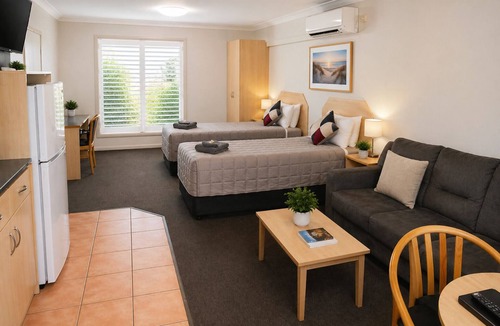 Narrabri Hotel | Southern Cross Motor Inn