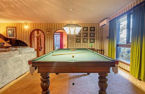 Margate House | Southern Edge Retreat - Vintage Charm by the Bay