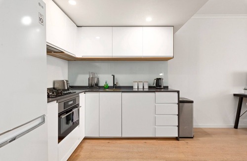Manly Apartment | Spacious 1 Bed Near Manly Beach