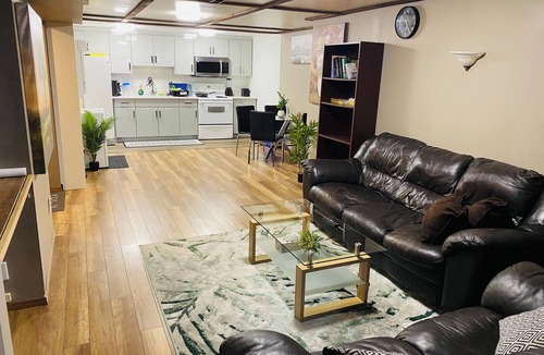 Saskatoon House | Spacious 2 bed basement suit in quite neighborhood