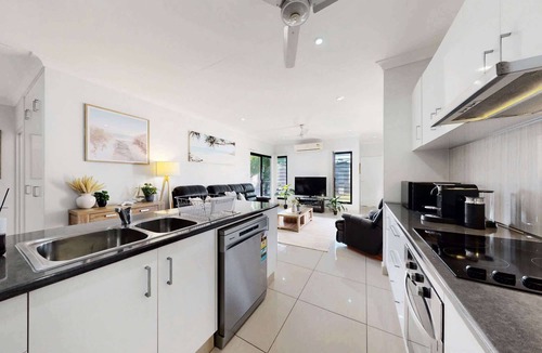 Muirhead House | Spacious 3-Bed Family Retreat in Darwin