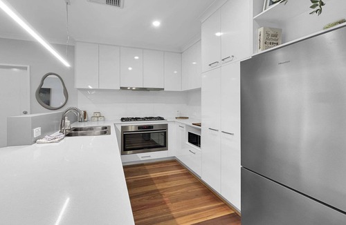 Yokine Apartment | Spacious 3-Bed Home in Leafy Yokine