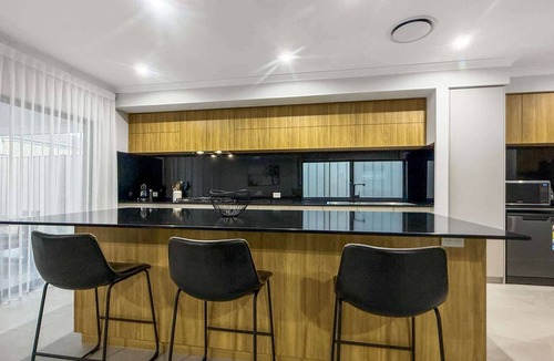 Meadow Springs House | Spacious 4-Bed Retreat Near Meadow Springs