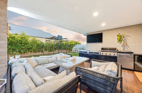 Ocean Grove House | Spacious 4BR Family Escape