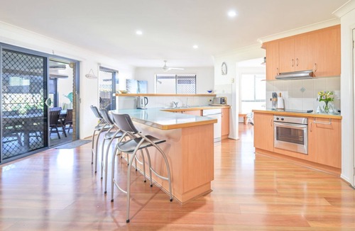 Evans Head House | Spacious 4BR family home with ensuite, air-con, kids’ toys, Weber BBQ patio,