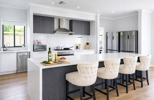 Success House | Spacious 4BR Home | Near Murdoch & Freo