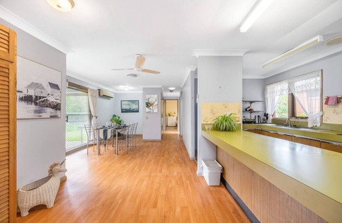 Turramurra House | Spacious 4BR Home | Quiet Street | Great Location