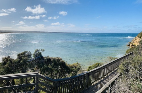 Barwon Heads House | Spacious and unique beach cottage for relaxing getaways