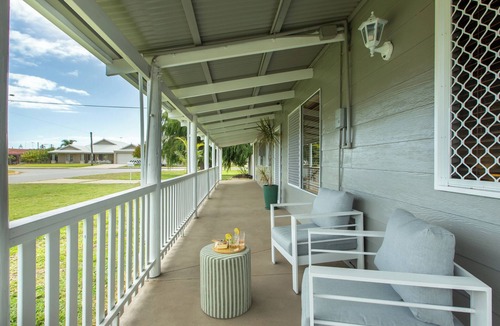 Silver Sands House | Spacious Beach Retreat