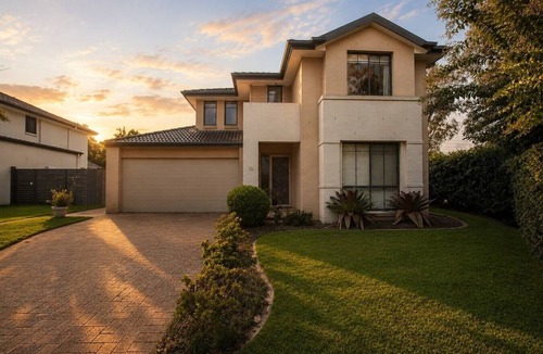 Belrose House | Spacious Belrose Family Home with BBQ Patio