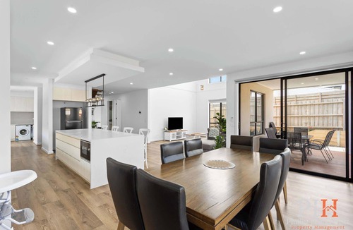 San Remo House | Spacious Central 2 story Luxury with views