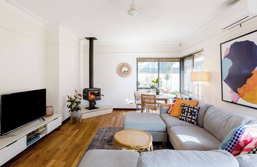 Margaret River Villa | Spacious & Cosy- Spa Villa 715 Margaret River Town- Home Away From Home