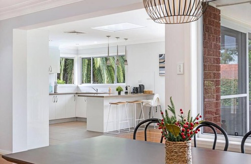 Carlingford Apartment | Spacious Family 4BR with Pool Perfect for Groups