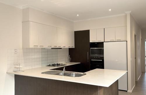 Parkville House | Spacious Family Home Near Melbourne CBD