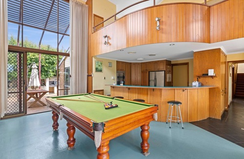 Torquay House | Spacious Family Retreat on Fischer (3)