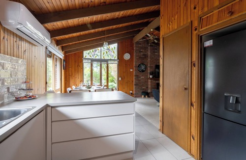 Clifton Springs House | Spacious | Pet Friendly| Near Boat Ramp and Water