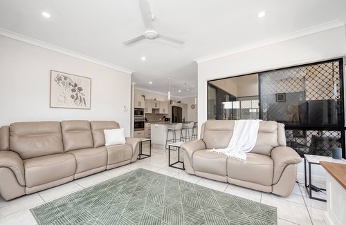 Burdell Apartment | Spacious Townsville Retreat with Heated Pool
