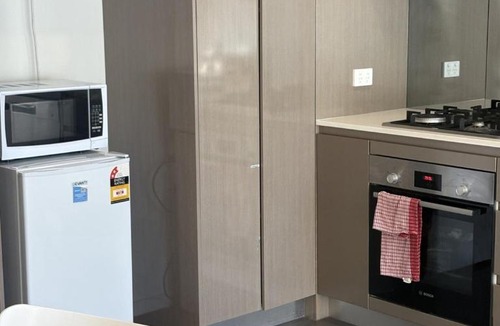 Wentworth Point Apartment | Spacious1 BR@waterfront Olympic Park free carpark
