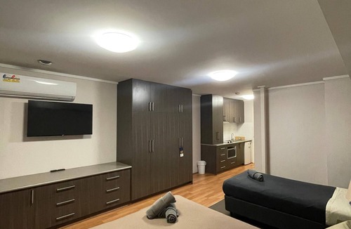 Derby Hotel | Spinifex Hotel