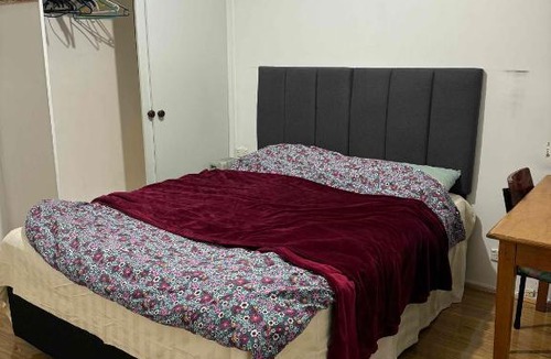 Springvale South House | Springvale Couple Room for Rent