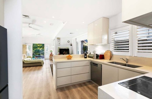 Neutral Bay House | SPRU7 - Neutral Bay Sanctuary | Sunlit Home