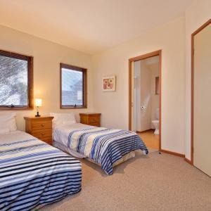 Dinner Plain Apartment | Square Bear
