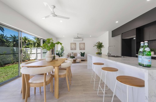 Port Douglas Villa | St Crispins Villa 1 with private heated Pool