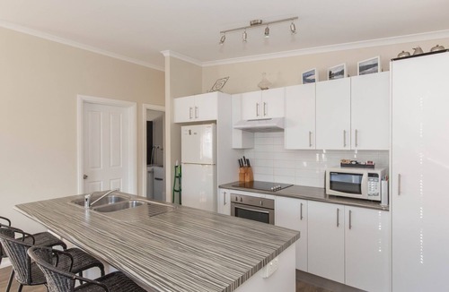 Jindabyne House | St Helenas - 5 Twynam Street