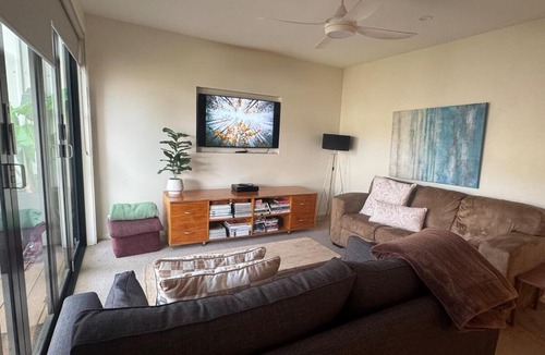 St Leonards House | St Leonards Holiday Beach House