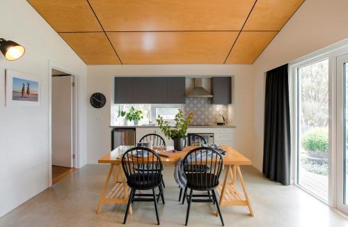 Robinson House | Stablebase