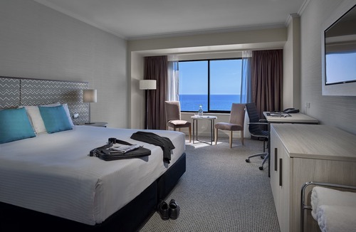 Glenelg Hotel | Stamford Grand Adelaide