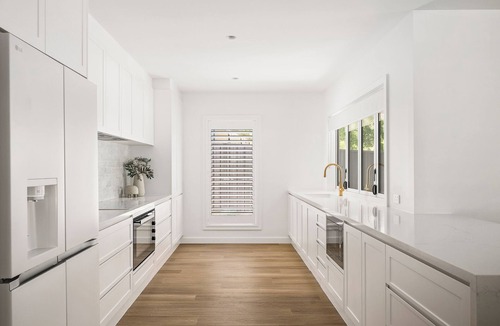 Bright Apartment | Star of Bright.