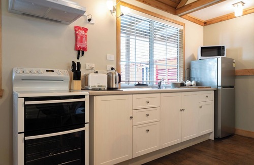 South Launceston Cottage | Station Cottage.