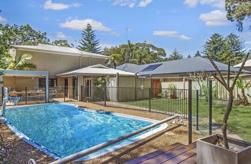 Pearl Beach House | Stay 3 nights, pay 2 this Winter*