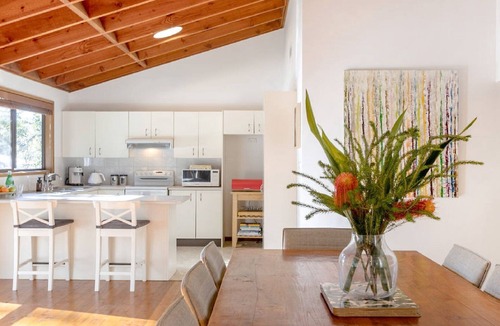 Pearl Beach House | Stay 3 nights, pay 2 this Winter*