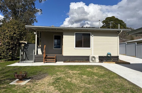 Mount Beauty House | Stay in the heart of Mount Beauty