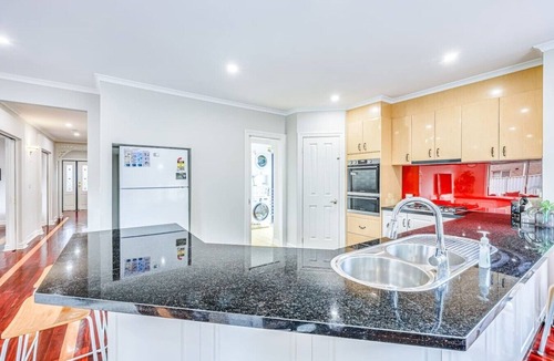 Caroline Springs House | StayAU Double Story Pet-friendly House w/PoolTable