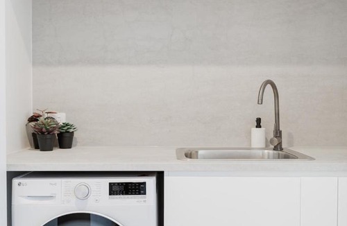 Fitzroy Apartment | StayCentral - George Street@Fitzroy