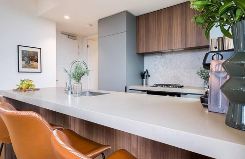 Alphington Apartment | StayCentral - PaperTrail - Papertrail, Alphington - 2 Bedrooms, 2 Beds, 2 Bathroom, 1 Car Park