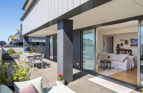 Collingwood Apartment | StayCentral - The Stanley@Collingwood
