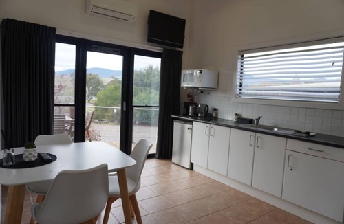 Merrijig Apartment | Stirling Apartment 1