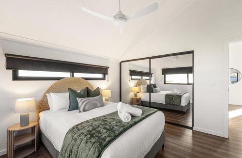 Margaret River Apartment | Stone River Villa 4 - Serene Escape - Heated Pool