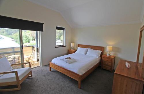 Margaret River House | Stones Throw - Walk To Trails - Centre Of Town