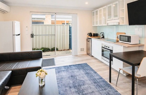 Busselton Apartment | Studio 66 Busselton - newly renovated 2- bed apartment, centrally located.