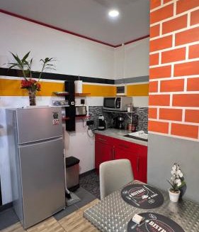 Les Hattes Apartment | Studio king-size bed, all comfort in Balaté