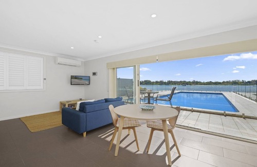Port Macquarie Apartment | Studio Living with a private pool