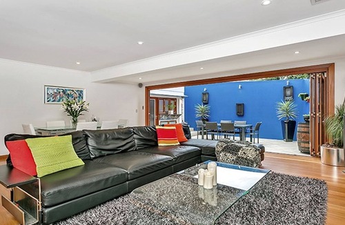 Drummoyne Apartment | Stunning 2BR Townhouse, Heart of Drummoyne DRUM1