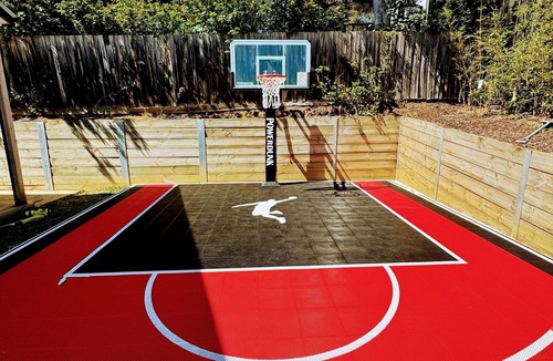 Ocean Grove House | Stunning beach house with pool & basketball court for the kids. Pet friendly!